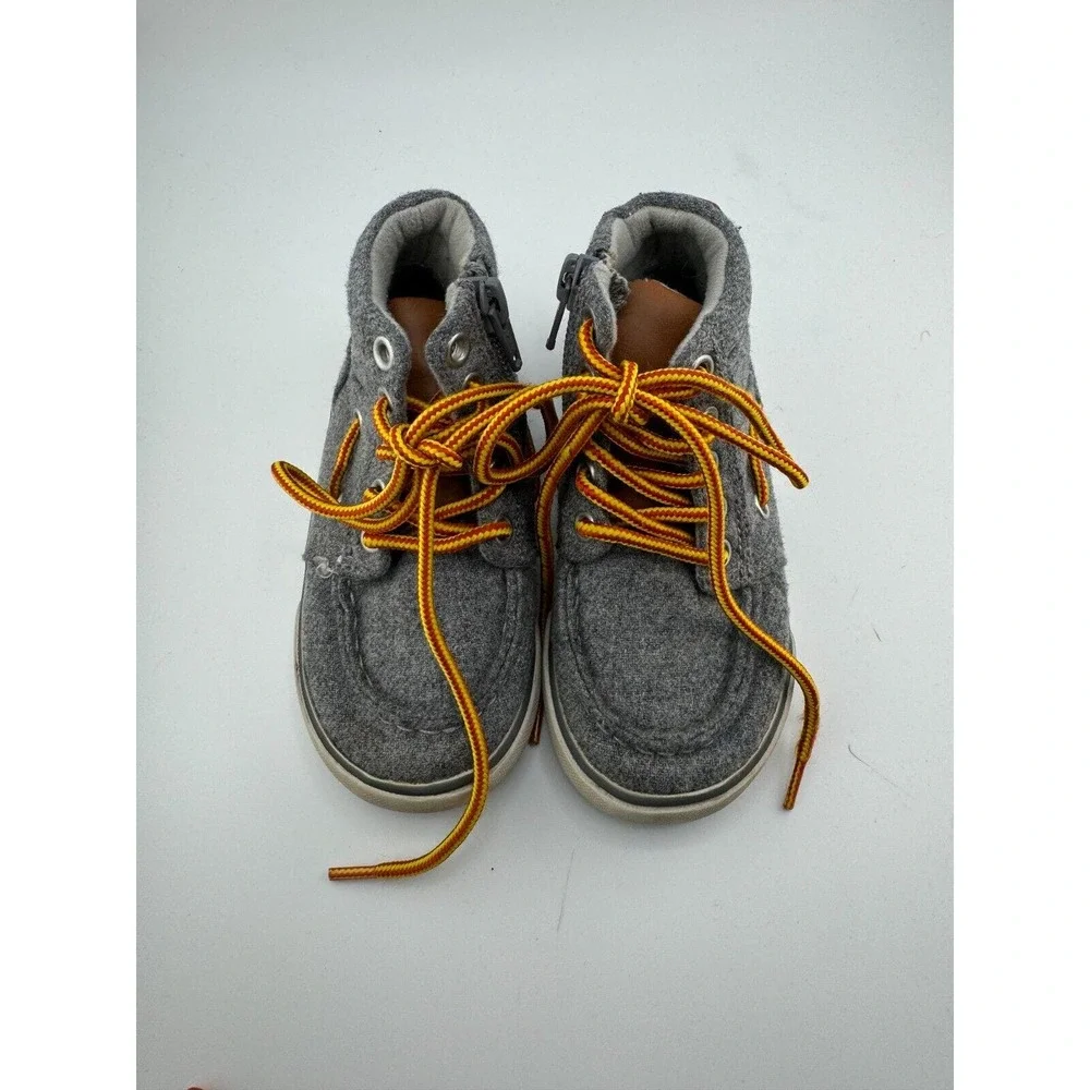 Gap Kids Boys Sneakers‎ Shoes Size 7 Oxide Gray Flannel High-Top Lace Up Casual